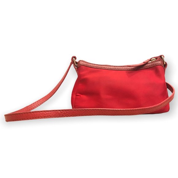 KATE SPADE NEW YORK RED NYLON Pebbled Leather Crossbody Swing bag - Picture 2 of 8